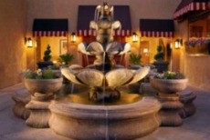FourPointsFountain.jpg